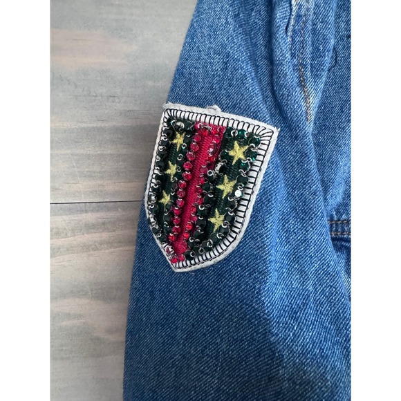 Sunset + Spring Distressed Denim Jacket Beaded Embellished Patch Size XS - Picture 3 of 4
